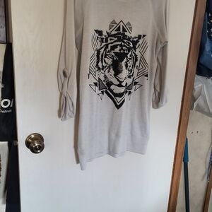 Gray Graphic Tiger Tunic Sweatshirt